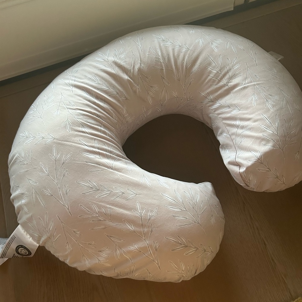 White Leaf Pattern Boppy Nursing Pillow